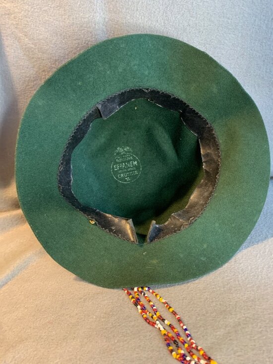 Ladies Green Crusher Wool Hat with Frog and Bead Accents by Effanem Vintage main image 9